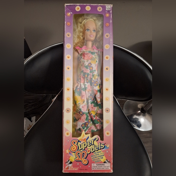 Vintage Toy Concepts "The Super Models" Doll- in box - Picture 2 of 4